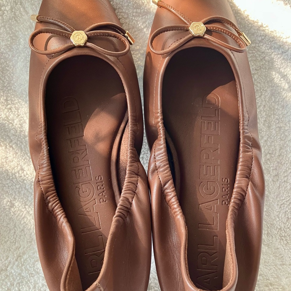 Karl Lagerfeld Women's Ballet Flats in Cognac. New! Never worn